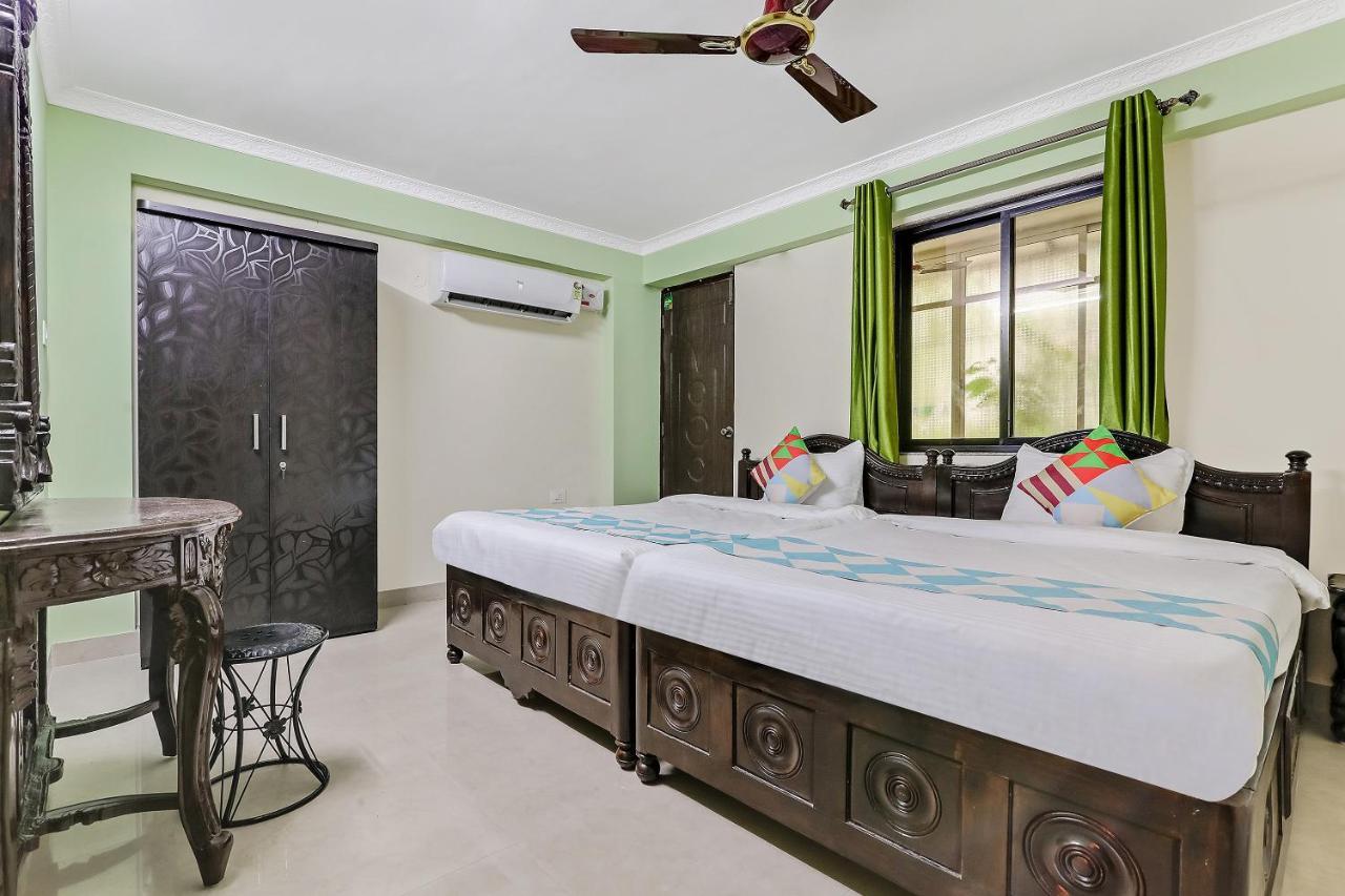 Oyo Beautiful Studio'S Near Immaculate Conception Church باناجي المظهر الخارجي الصورة
