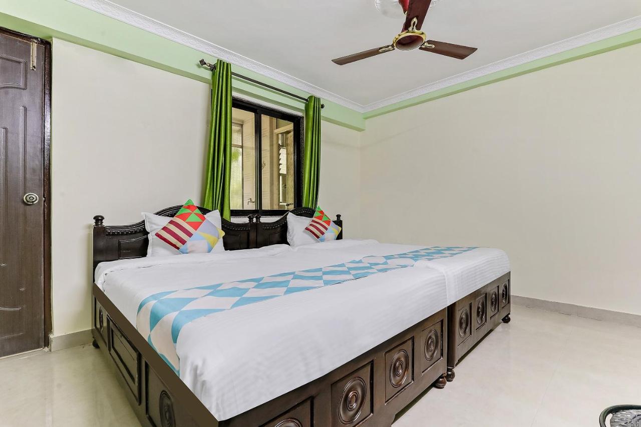 Oyo Beautiful Studio'S Near Immaculate Conception Church باناجي المظهر الخارجي الصورة