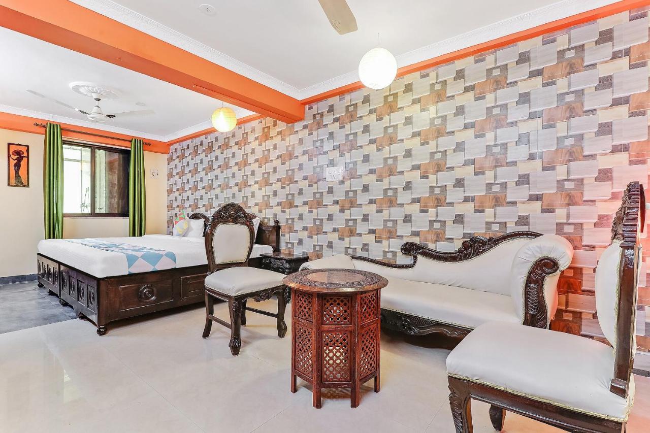Oyo Beautiful Studio'S Near Immaculate Conception Church باناجي المظهر الخارجي الصورة